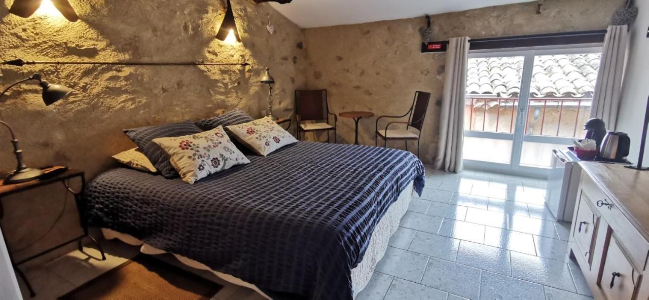 Le Mimosa Bed & Breakfast Saint-Saturnin-de-Lucian Bagian luar foto