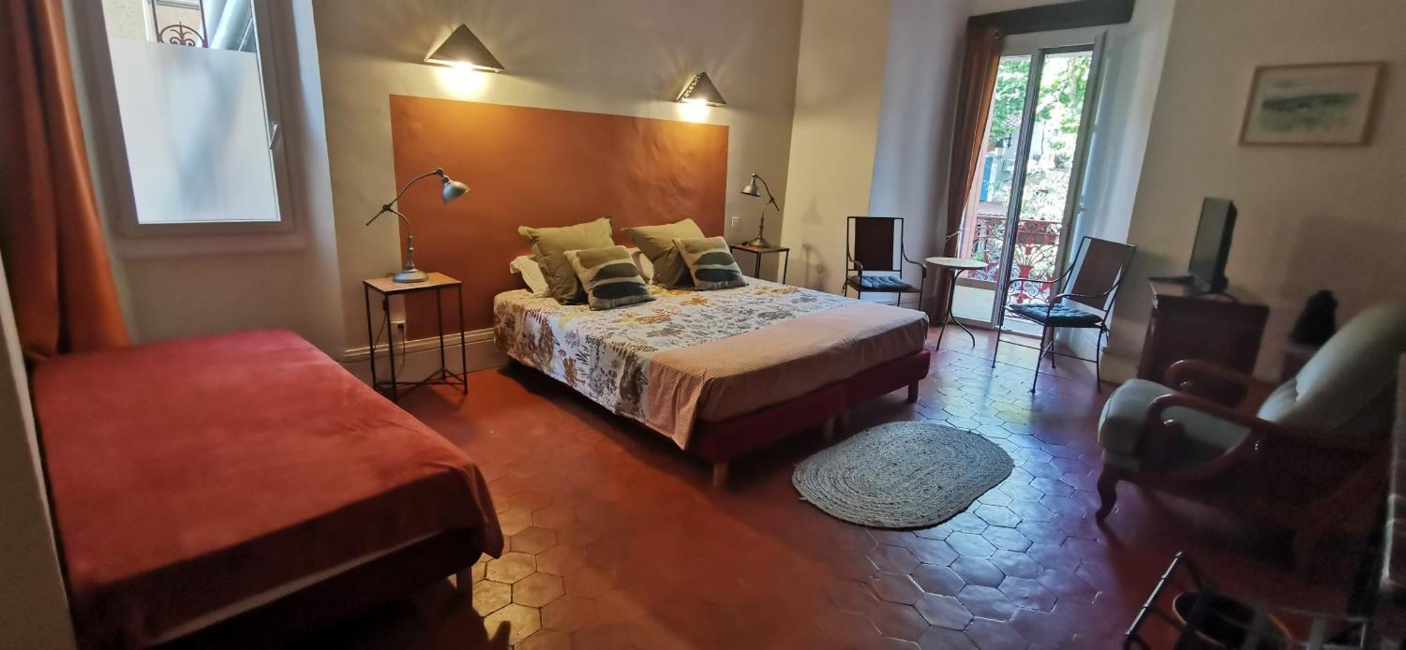 Le Mimosa Bed & Breakfast Saint-Saturnin-de-Lucian Bagian luar foto