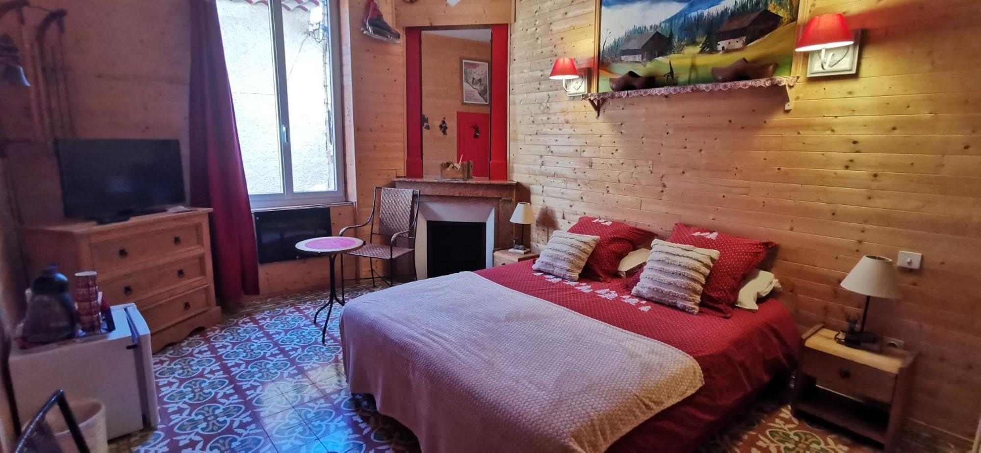 Le Mimosa Bed & Breakfast Saint-Saturnin-de-Lucian Bagian luar foto